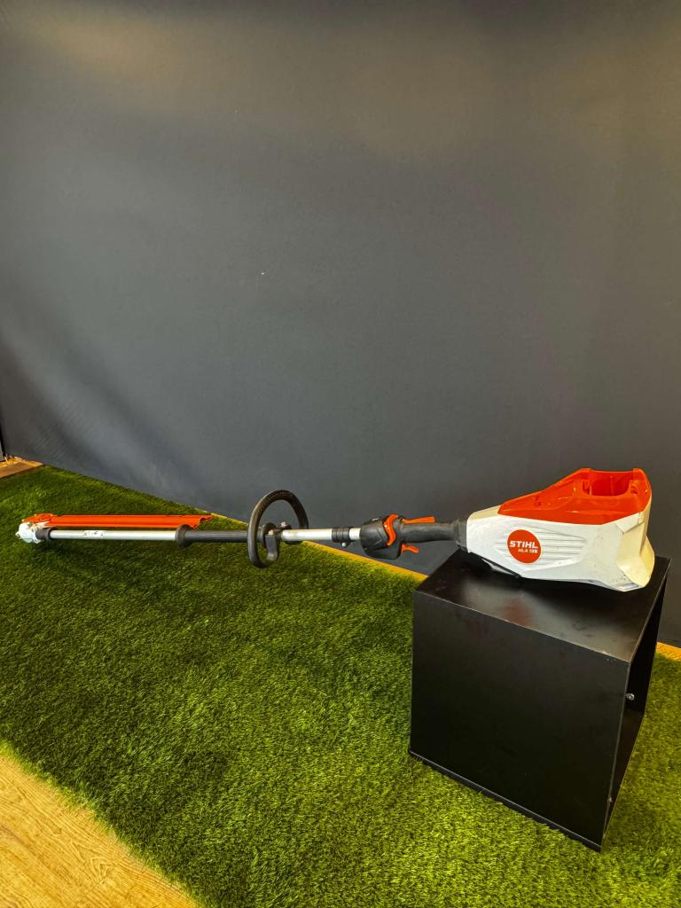 Occasion STIHL HLA 135 Accu Heggenschaar, Niet ingevuld, Gebruikt, Accu, Niet ingevuld