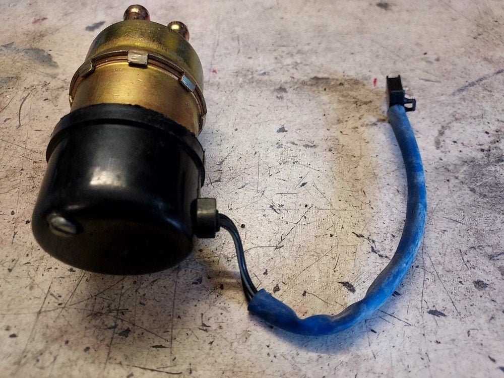 Honda XRV Africa Twin benzinepomp XL1000V Varadero gebruikt, Motoren, Verzenden, Gebruikt