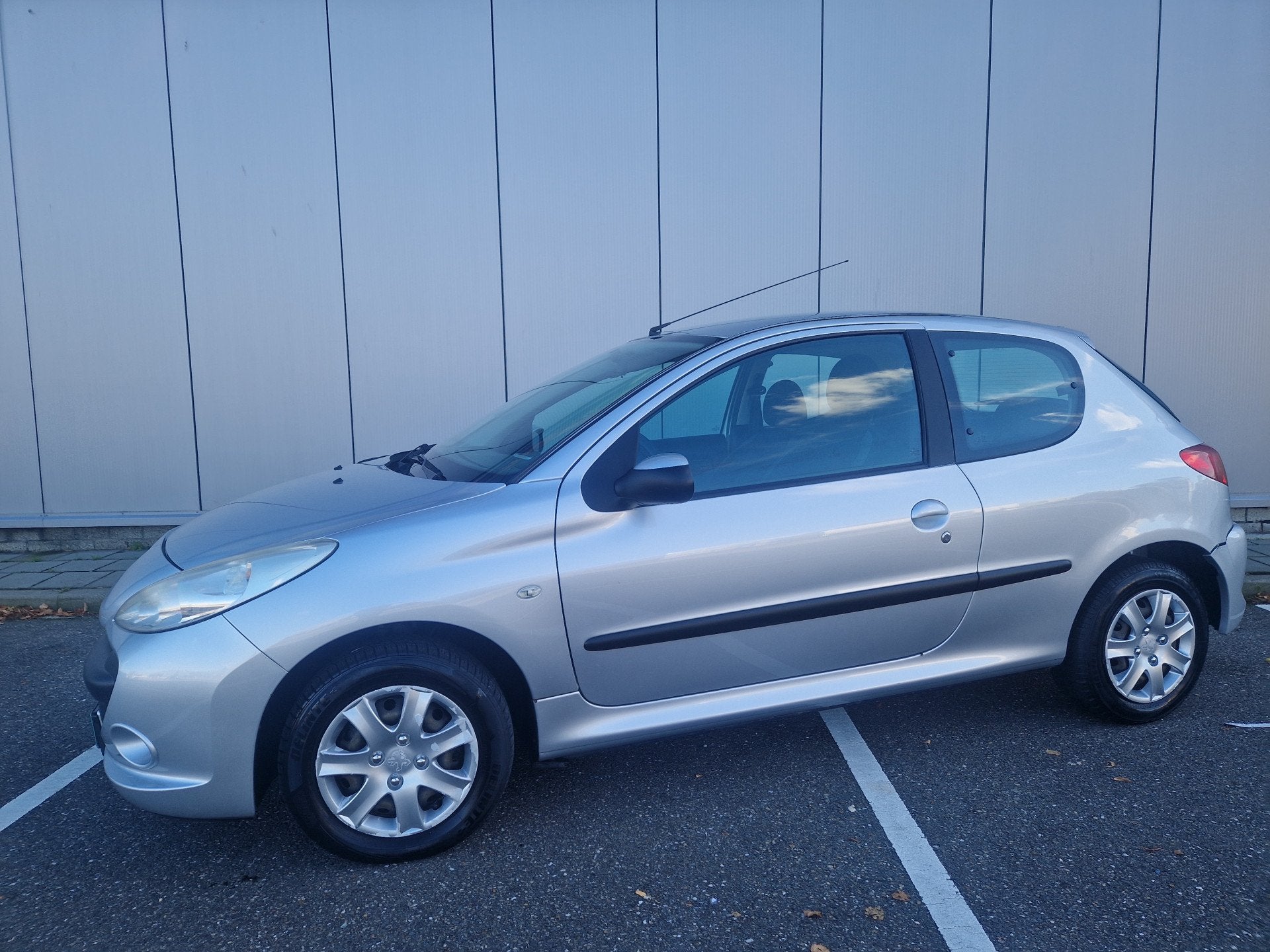 Peugeot 206+ 1.1 XR (bj 2010), Auto's, Voorwielaandrijving, 206+, Gebruikt, 31 €/maand