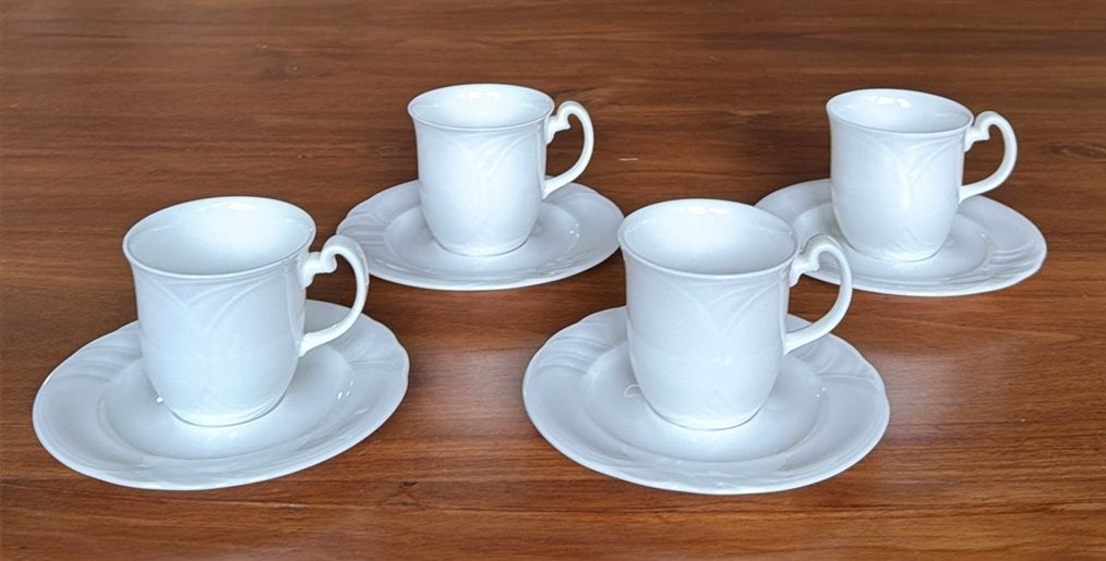 4 Royal Albert Profile kop en schotels, Verzamelen, Ophalen of Verzenden, Zo goed als nieuw, Porselein, Kop en/of schotel