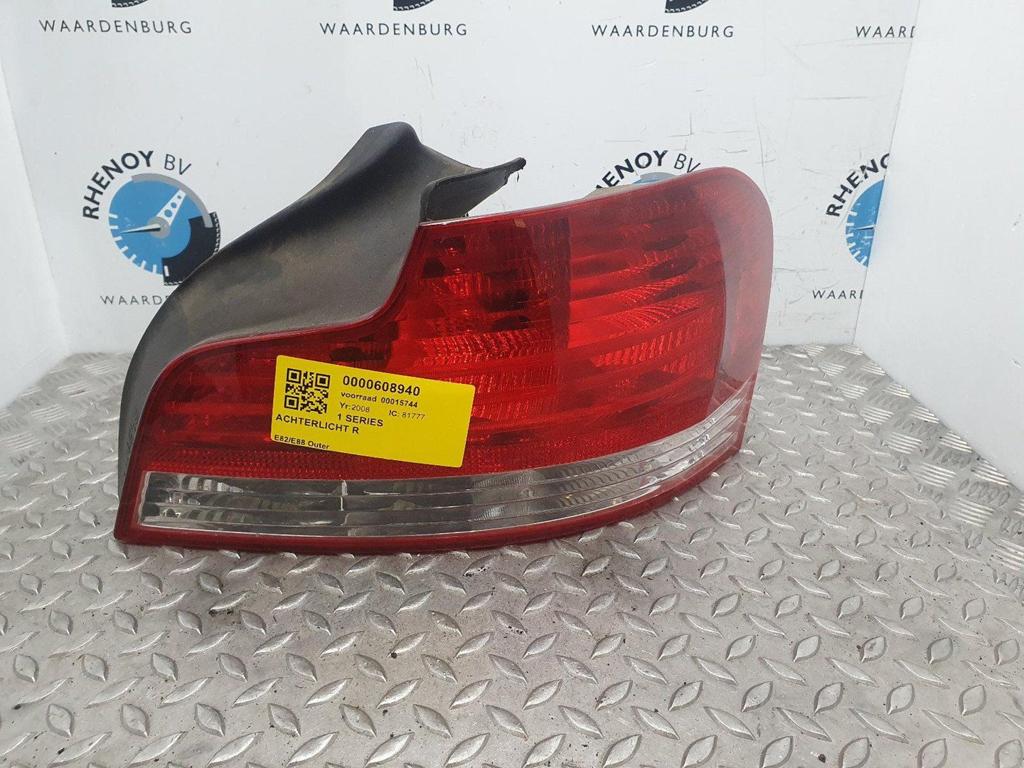 BMW 1 SERIES E88 118I CABRIOLET ACHTERLICHT R 2008, Ophalen of Verzenden, Gebruikt, Stiba lid
