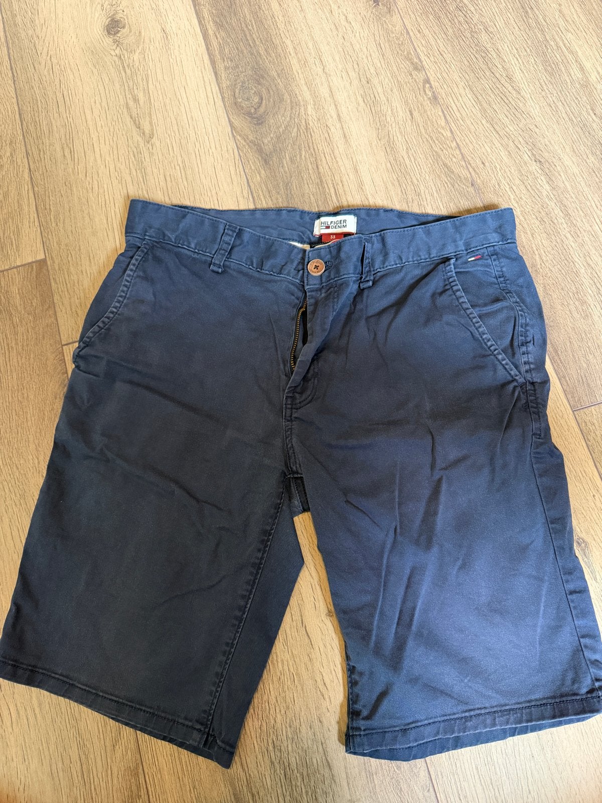 Tommy Hilfiger korte broek maat 33, Ophalen of Verzenden, Gedragen, Overige maten, Blauw