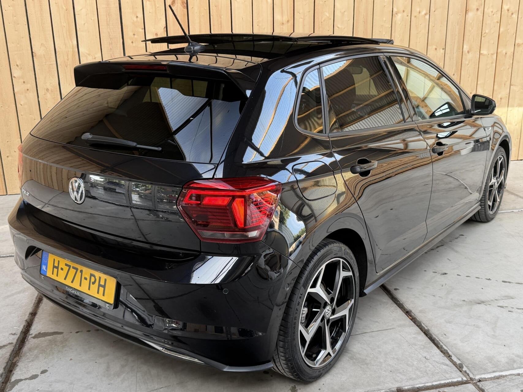 Volkswagen Polo 1.5 TSI Highline Business R 150pk Automaat |, Euro 6, 4 cilinders, 150 pk, 610 kg
