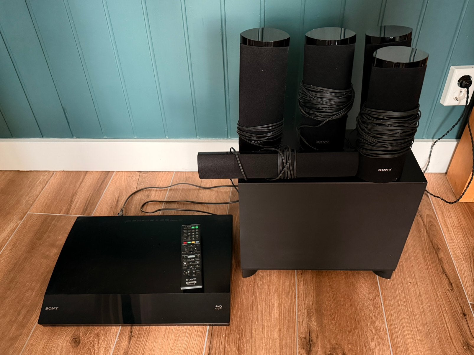 Sony BDV-E380 5.1 3D Blu Ray home cinema system, Ophalen, Blu-ray-speler, 70 watt of meer, Zo goed als nieuw