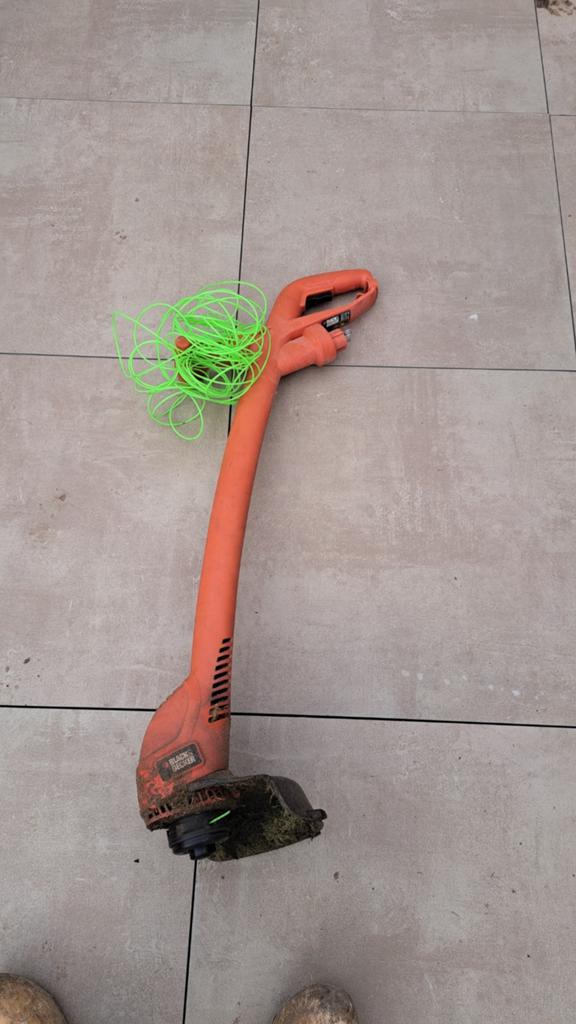 Bosmaaier van het het met black en decker, Ophalen, Gebruikt, Elektrisch