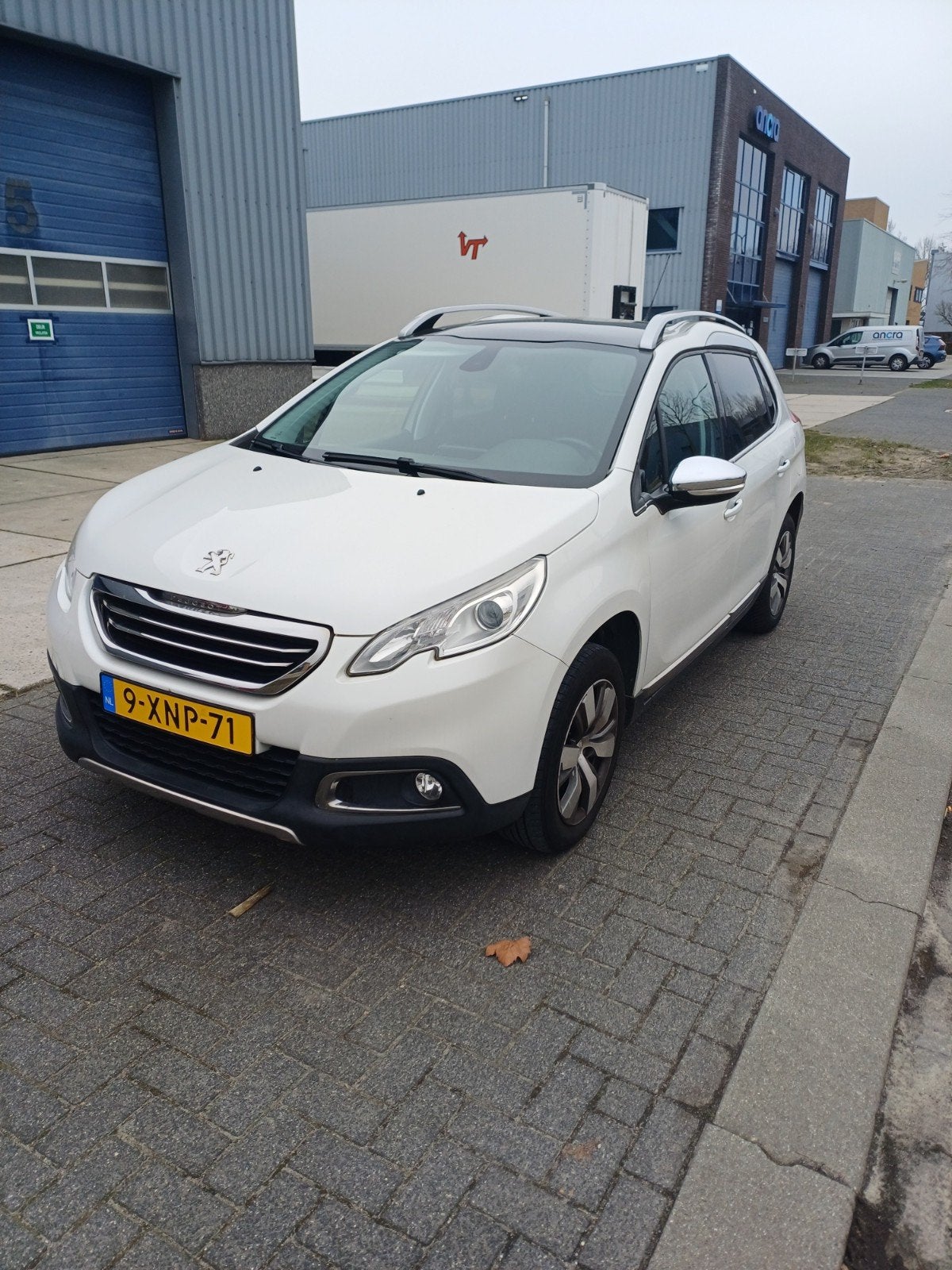 Peugeot 2008 1.2 VTI 60KW/82PK 2014 Wit, Voorwielaandrijving, 40 €/maand, 1199 cc, Wit