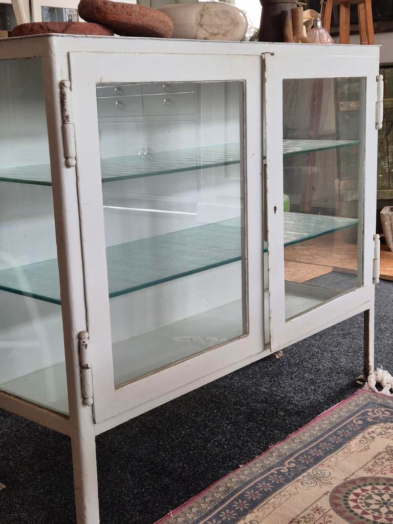 Stoere ziekenhuis vitrinekast, Antiek en Kunst, Ophalen