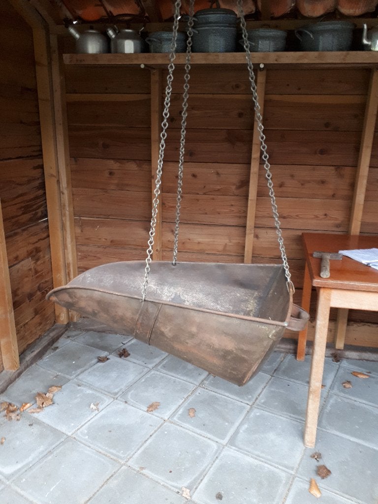 grote schep als weegschaal, Ophalen, Gebruikt, Hangweegschaal, 100 kg of meer