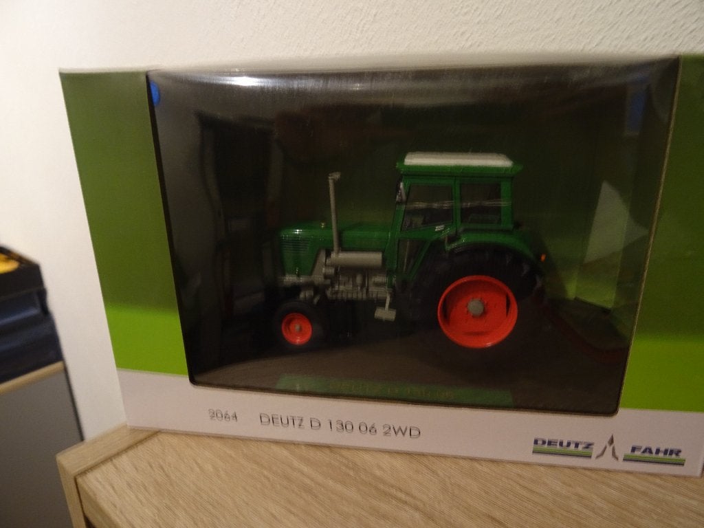 Deutz D13006 2WD Weise-Toys model, Ophalen of Verzenden, Nieuw, Folder