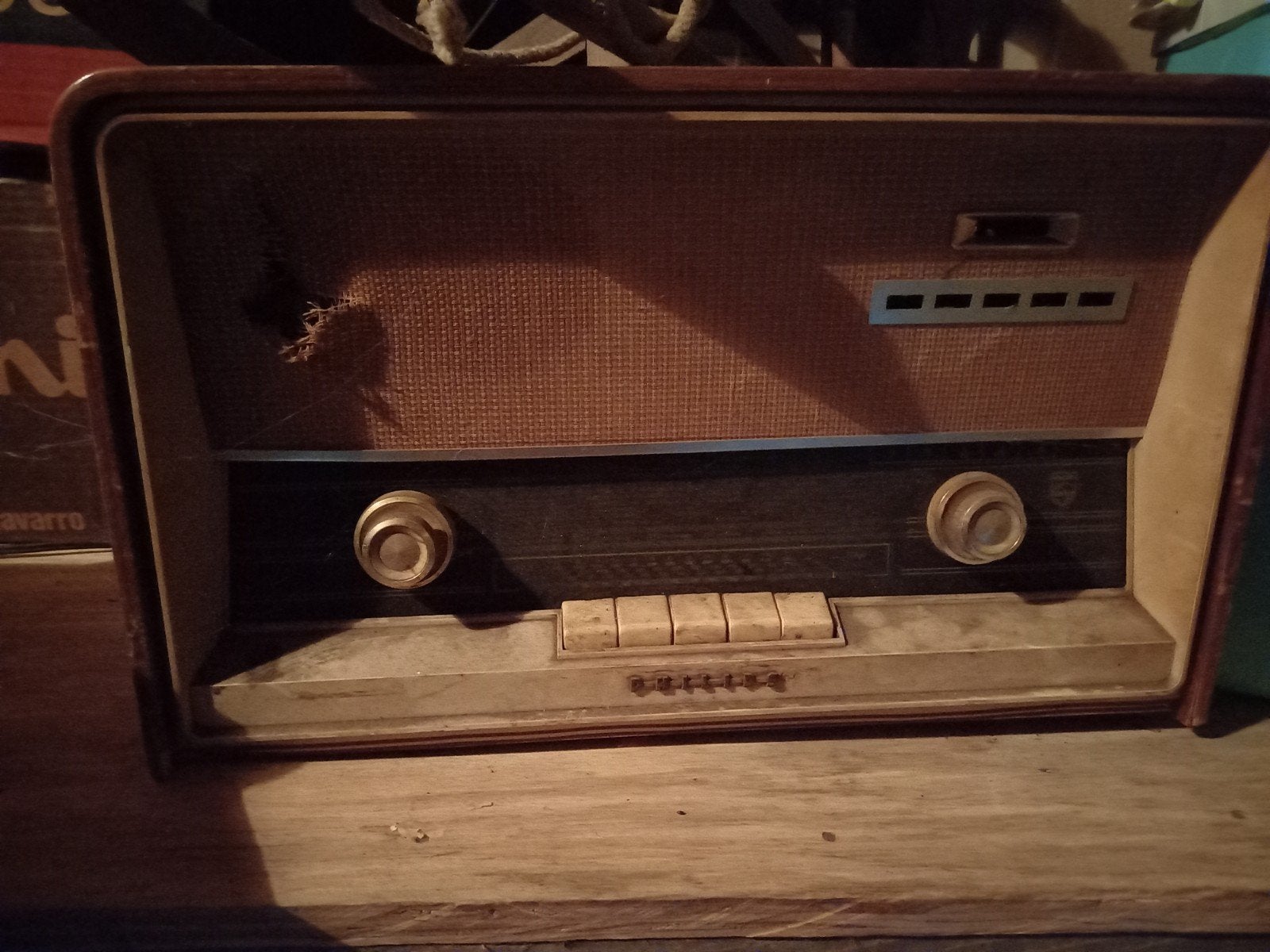 Radio, Ophalen of Verzenden