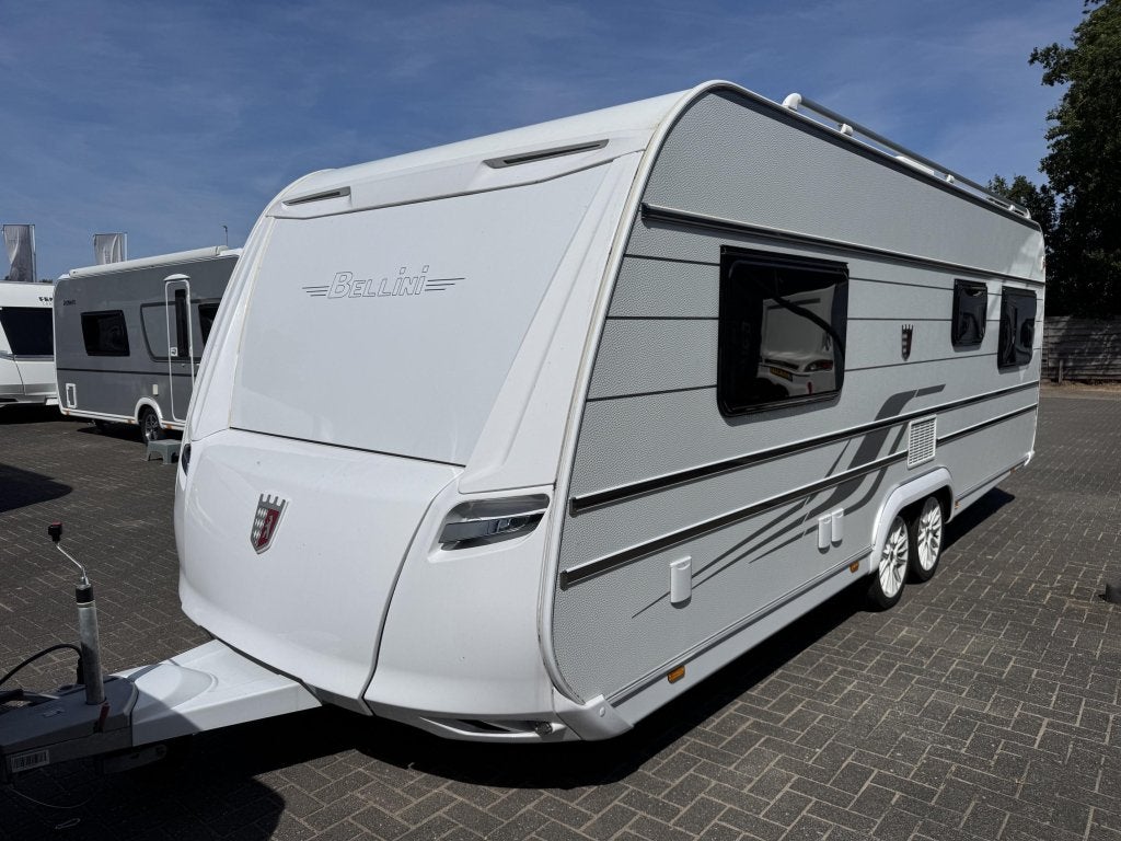 Tabbert Bellini 620 2021 | Airco | Voortent, Caravans en Kamperen, Caravans, Rondzit, Tabbert, Bedrijf, Overige typen