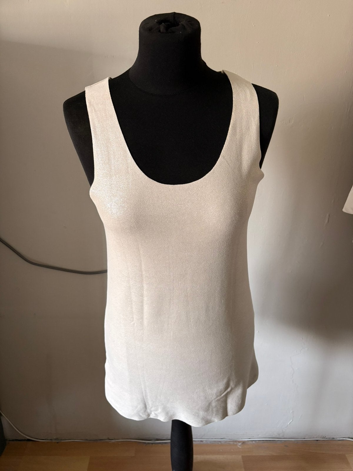 Le Ballon mooie beige suedelook mouwloze top mt L ZGAN, Kleding | Dames, Beige, Maat 42/44 (L), Ophalen of Verzenden, Zo goed als nieuw