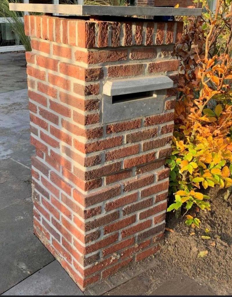 Natuursteen inbouw brievenbus - brievenbusplaat - gleuf, Hardsteen, Nieuw, Ophalen of Verzenden, Wandbrievenbus