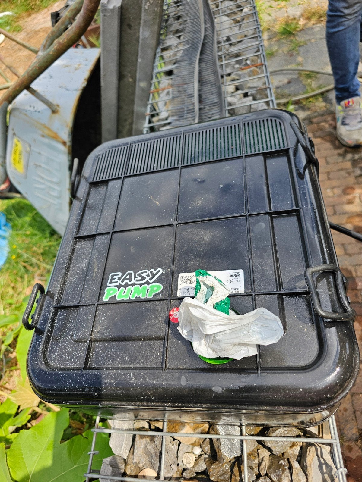 vijverpomp Easy pump, Tuin en Terras, Ophalen, Zo goed als nieuw, Vijverpomp