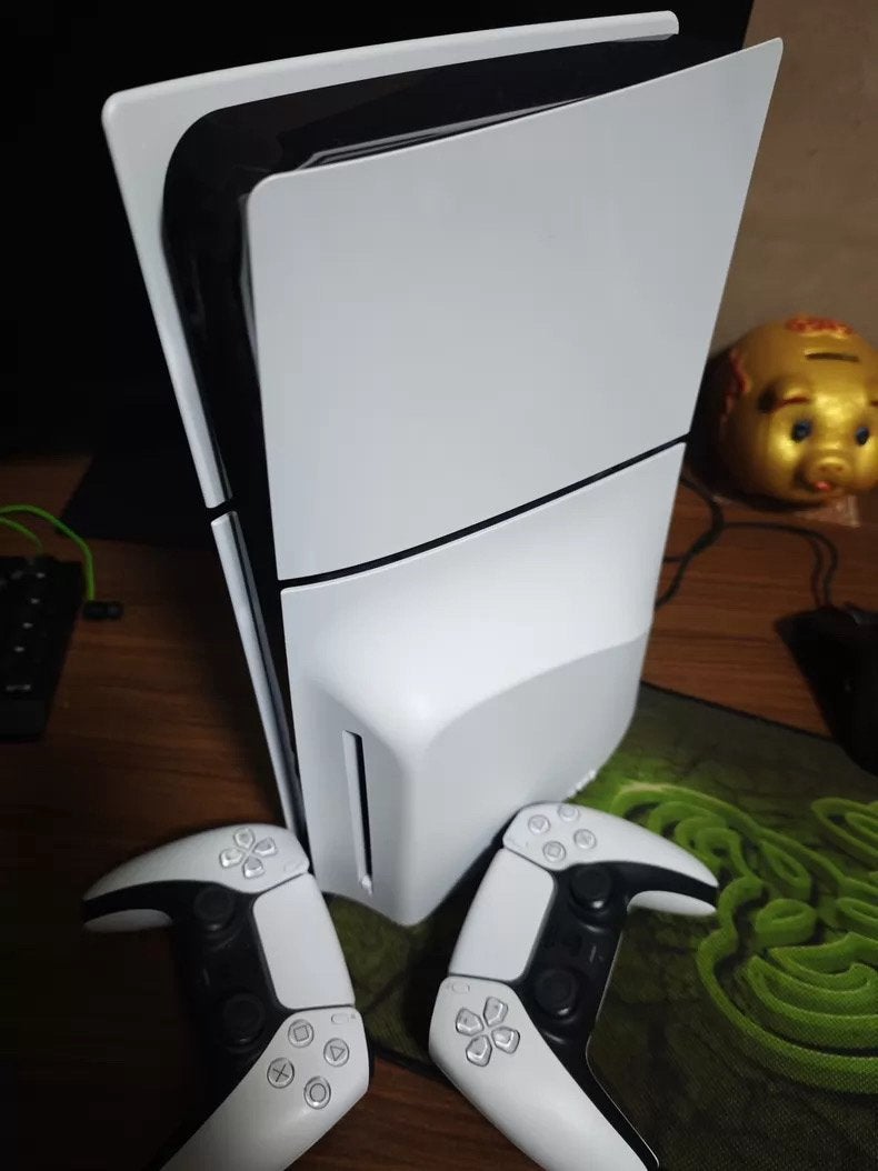 Ps5 disc edition + 2 controllers, Spelcomputers en Games, Spelcomputers | Sony PlayStation 5, Ophalen of Verzenden, Zo goed als nieuw