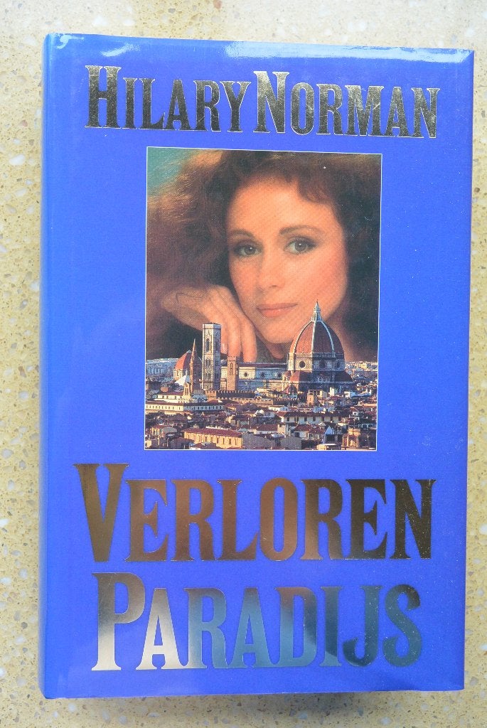 Verloren paradijs Hilary Norman Gratis, Boeken, Romans, Gelezen, Europa overig, Ophalen of Verzenden