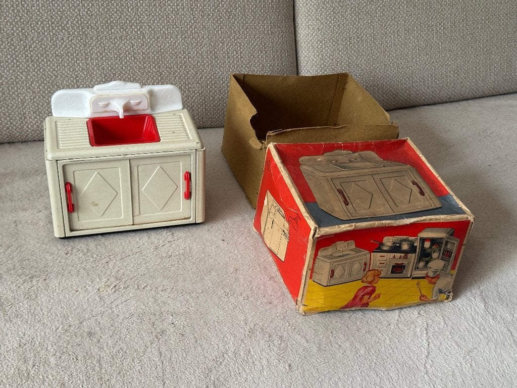 Vintage speelgoedkeukentje uit de jaren 50, Ophalen of Verzenden, Gebruikt, Jongen of Meisje
