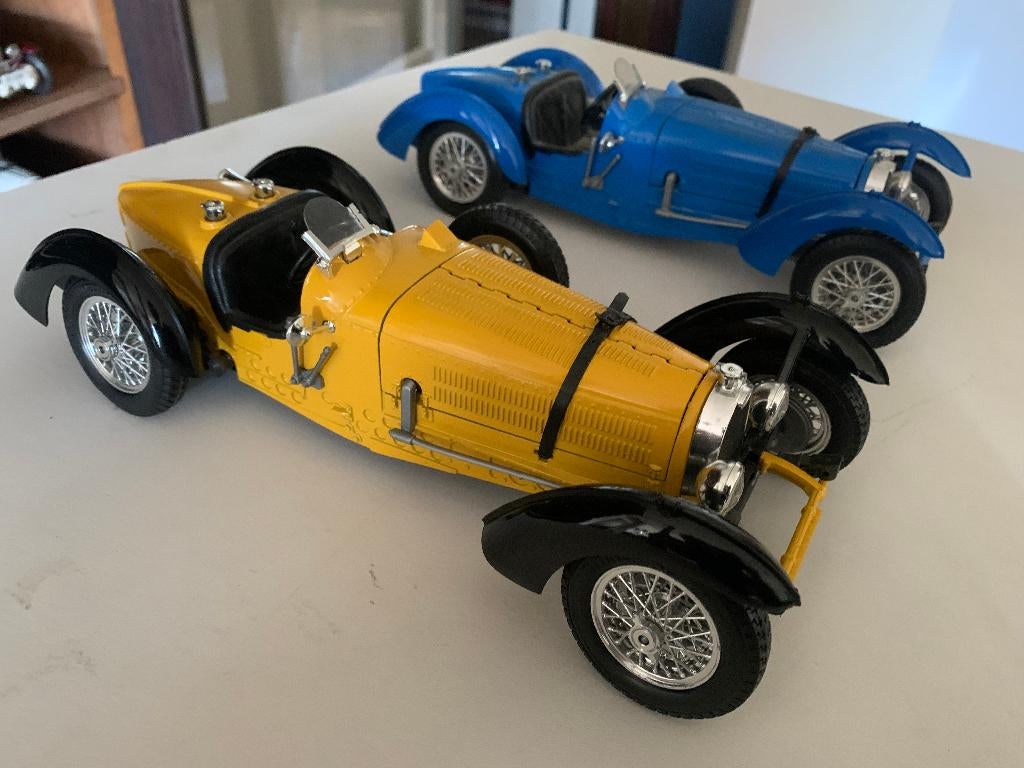 model  autos Bugatti, Ophalen of Verzenden, Zo goed als nieuw, Auto, Bburago