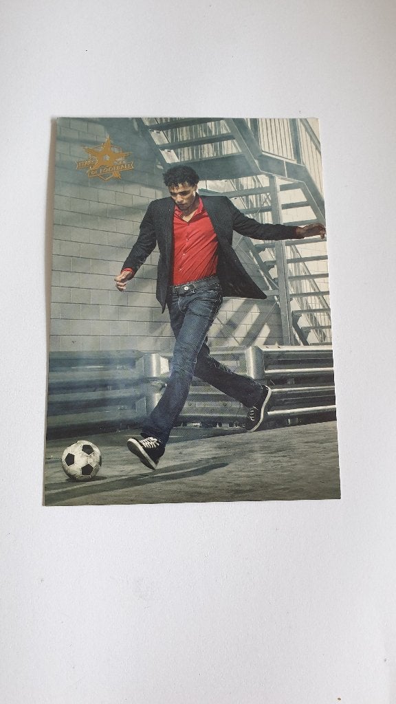 1749 c1000 stars of football - 31 pierre van hooijdonk, Verzenden