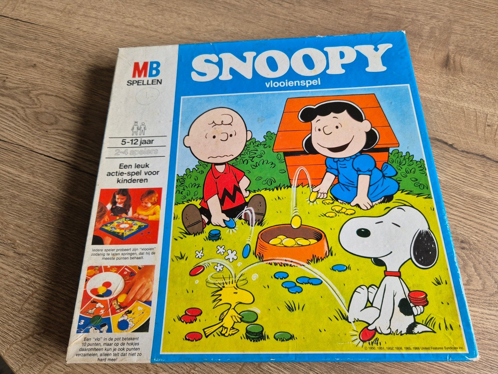 Snoopy vlooienspel M.B spellen uit 1979, Verzamelen, Ophalen of Verzenden, Zo goed als nieuw