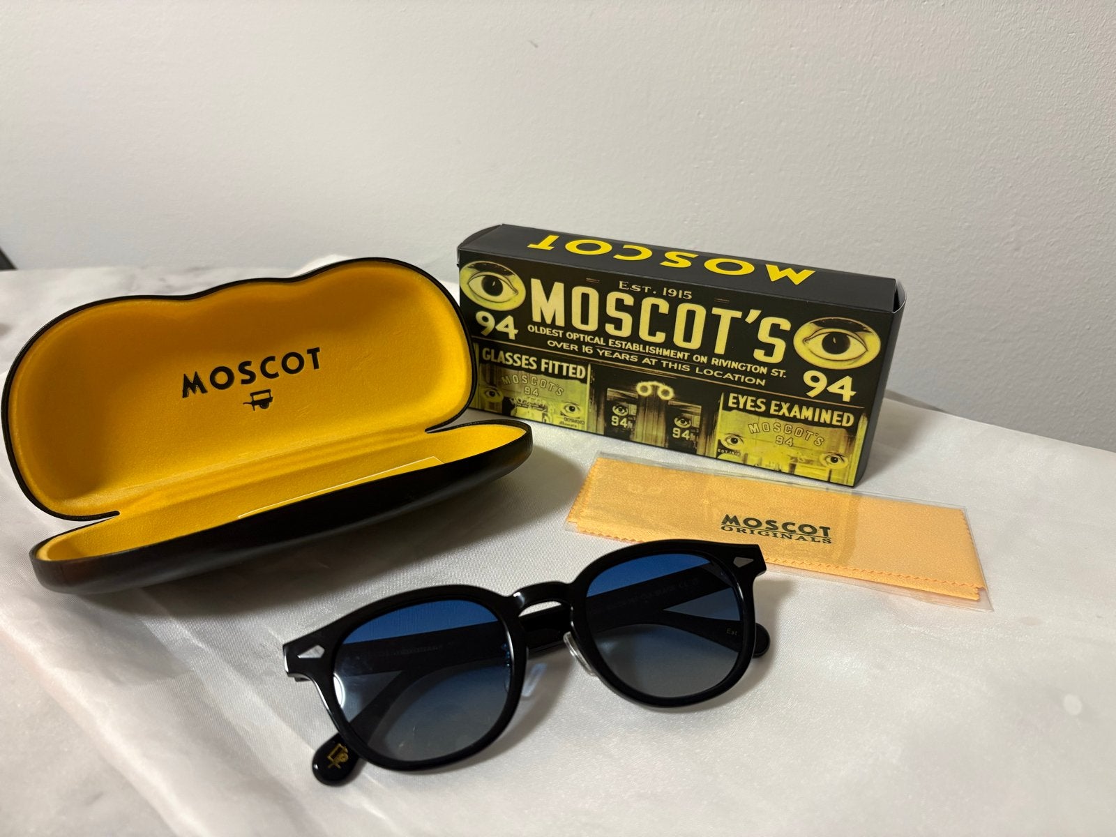 Moscot Lemtosh Zonnebril Heren Zwart met Blauwe Glazen, Overige merken, Zonnebril, Zwart, Ophalen of Verzenden