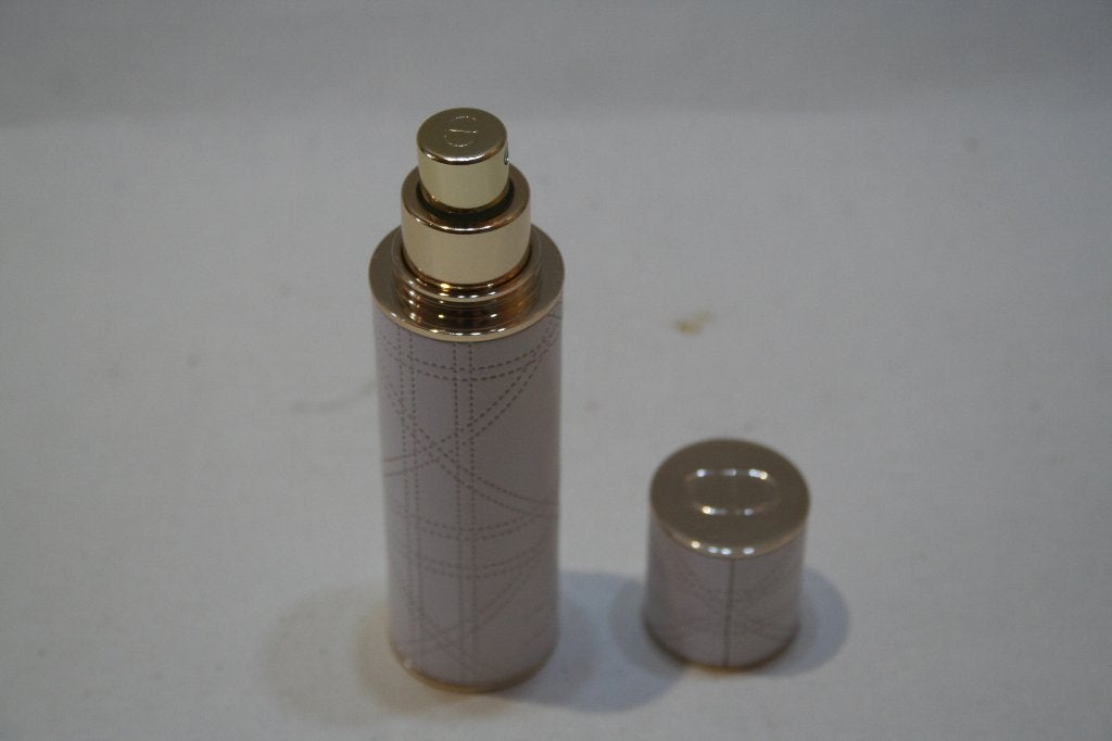 Heel zelden Dior J'Adore etui + 10 ml Edp j'Adore hervulbaar, Verzenden, Nieuw