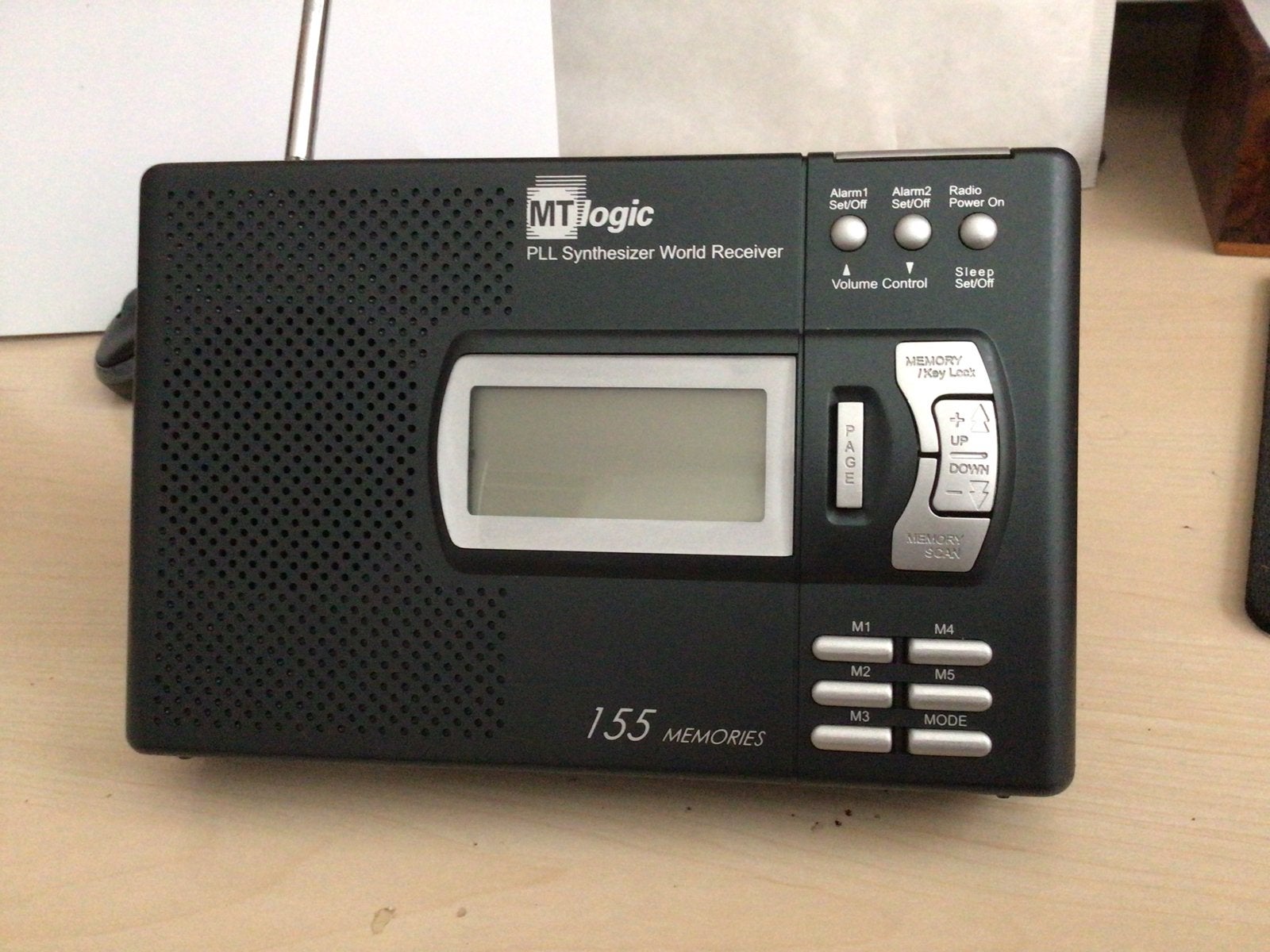 MT Logic PLL Synthesizer World Receiver Radio, Verzenden, Zo goed als nieuw, Wereldontvanger