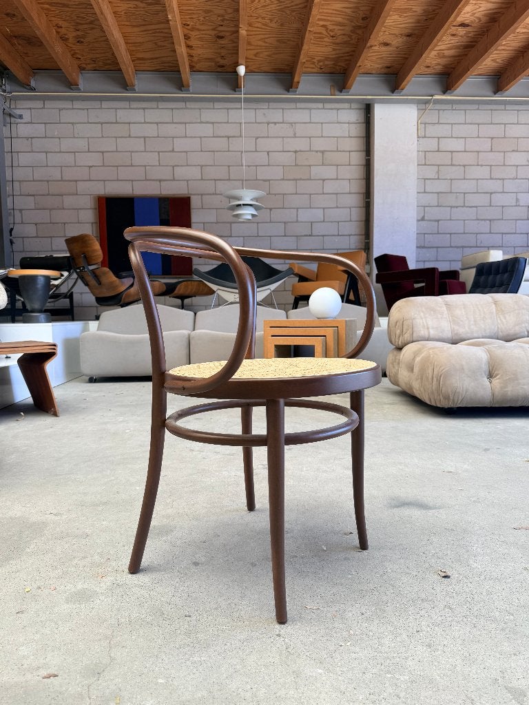 Thonet 209 armchair, Huis en Inrichting, Stoelen, Ophalen, Bruin, Vintage, Hout