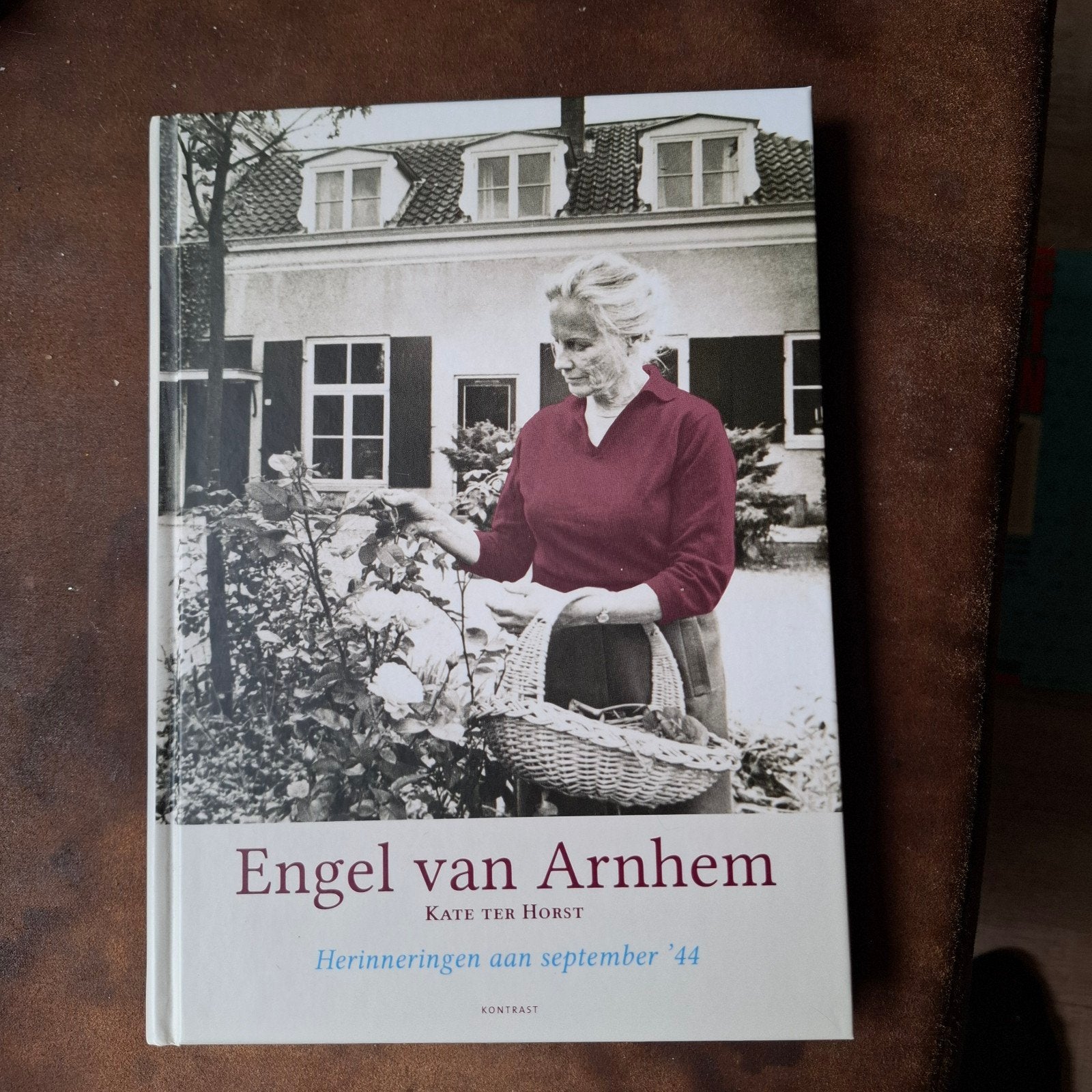 Kate ter Horst - Engel van Arnhem, Tweede Wereldoorlog, Ophalen of Verzenden, Zo goed als nieuw, Kate ter Horst