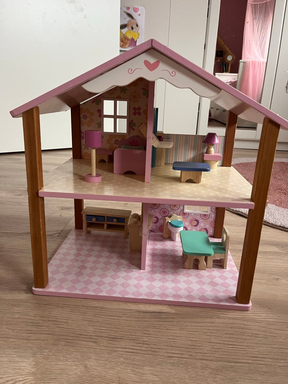 Leuk houten poppenhuis met meubeltjes, Ophalen of Verzenden, Gebruikt, Poppenhuis
