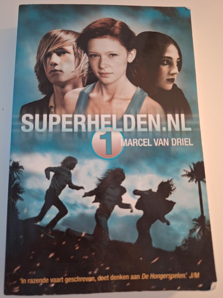 Kinderboek: Superhelden .nl, Ophalen, Gelezen, Marcel van Driel