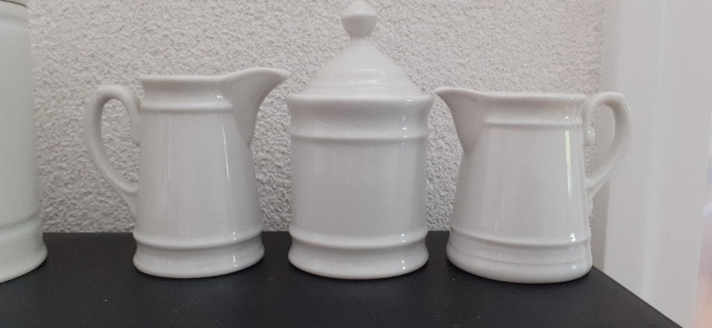 brocante wit servies oa melkkantje suikerpot, Gebruikt, Overige typen, Ophalen of Verzenden, Overige stijlen