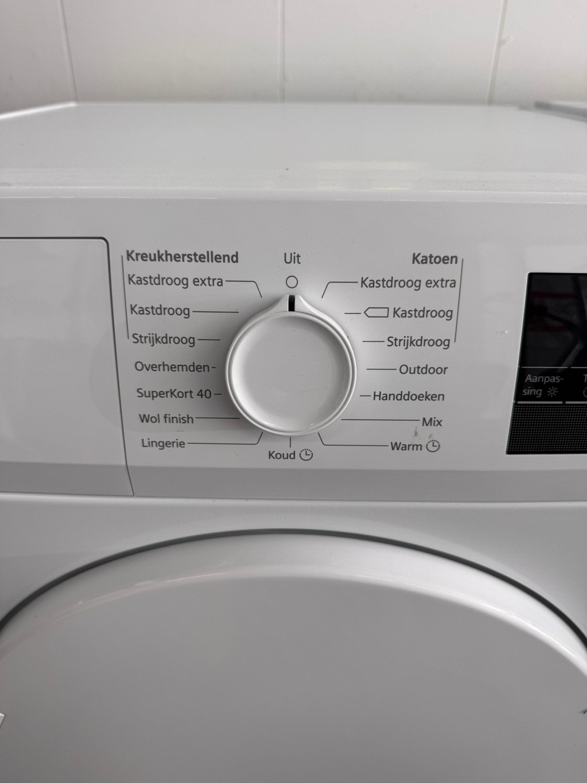 SIEMENS LUCHTDROGER 8 KG met 1 jaar garantie, 6 tot 8 kg, N, Anti-kreukfase, Refurbished