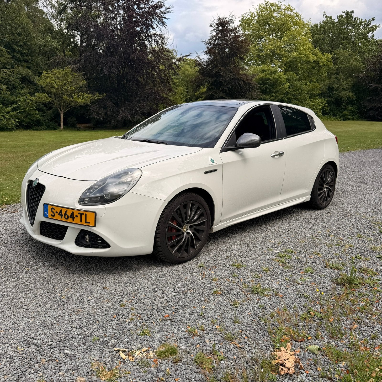 Alfa Romeo Giulietta Quadrifoglio Verde 1.75 TBi 235 PK, Auto's, Alfa Romeo, 1295 kg, 234 pk, Wit, 11 km/l