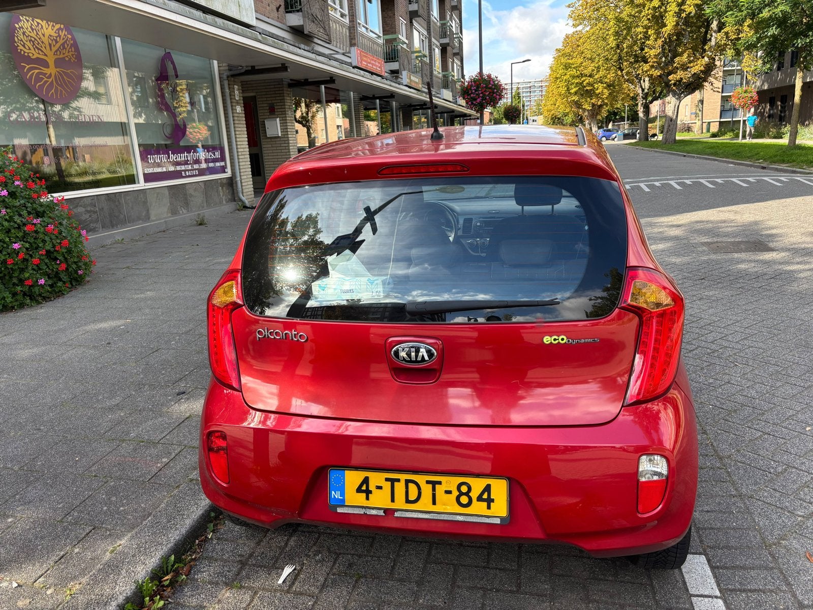 Foto 4 van Kia Picanto 1.0 Cvvt 5-DRS 2014 Rood