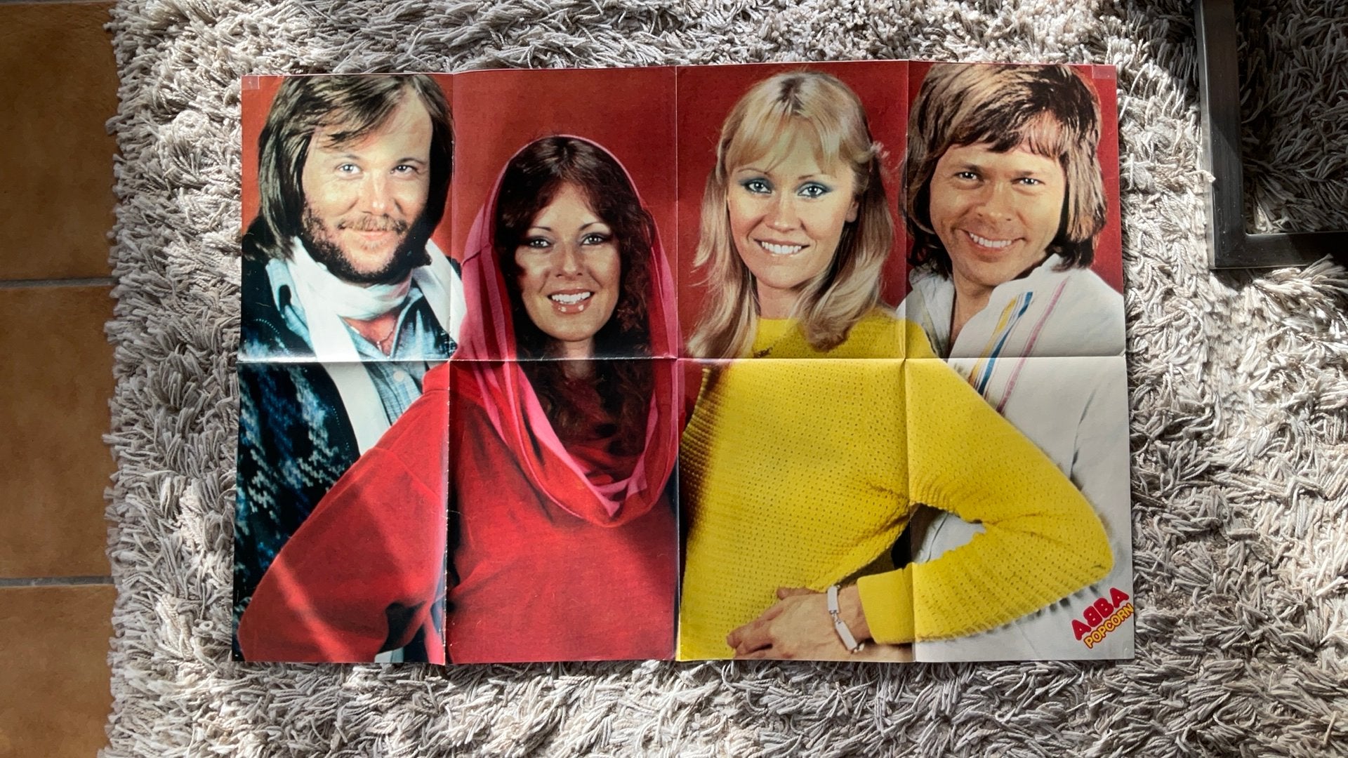 Grote ABBA Popcorn Poster, Verzamelen, Muziek, Artiesten en Beroemdheden, Ophalen of Verzenden, Gebruikt, Poster, Artwork of Schilderij
