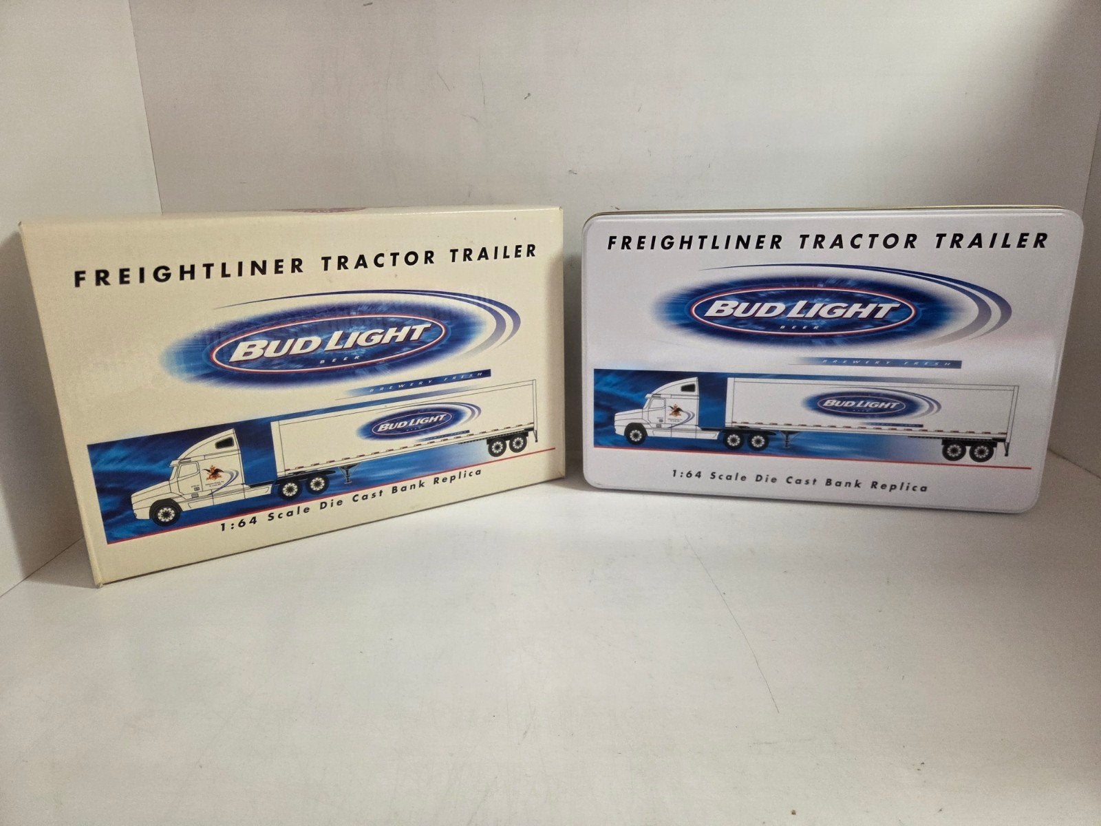 Busch Freightliner Bud Light limited edition 1:64, Auto, ., Nieuw, Ophalen of Verzenden