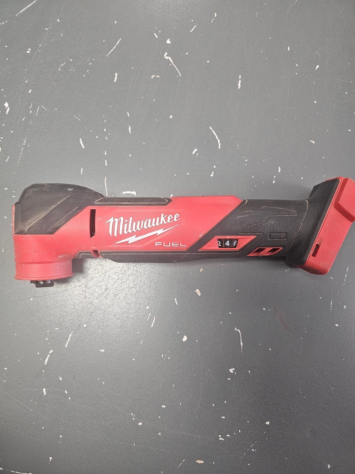Milwaukee FUEL Multitool M18FMT, Ophalen of Verzenden, Zo goed als nieuw, Multitool, Milwaukee