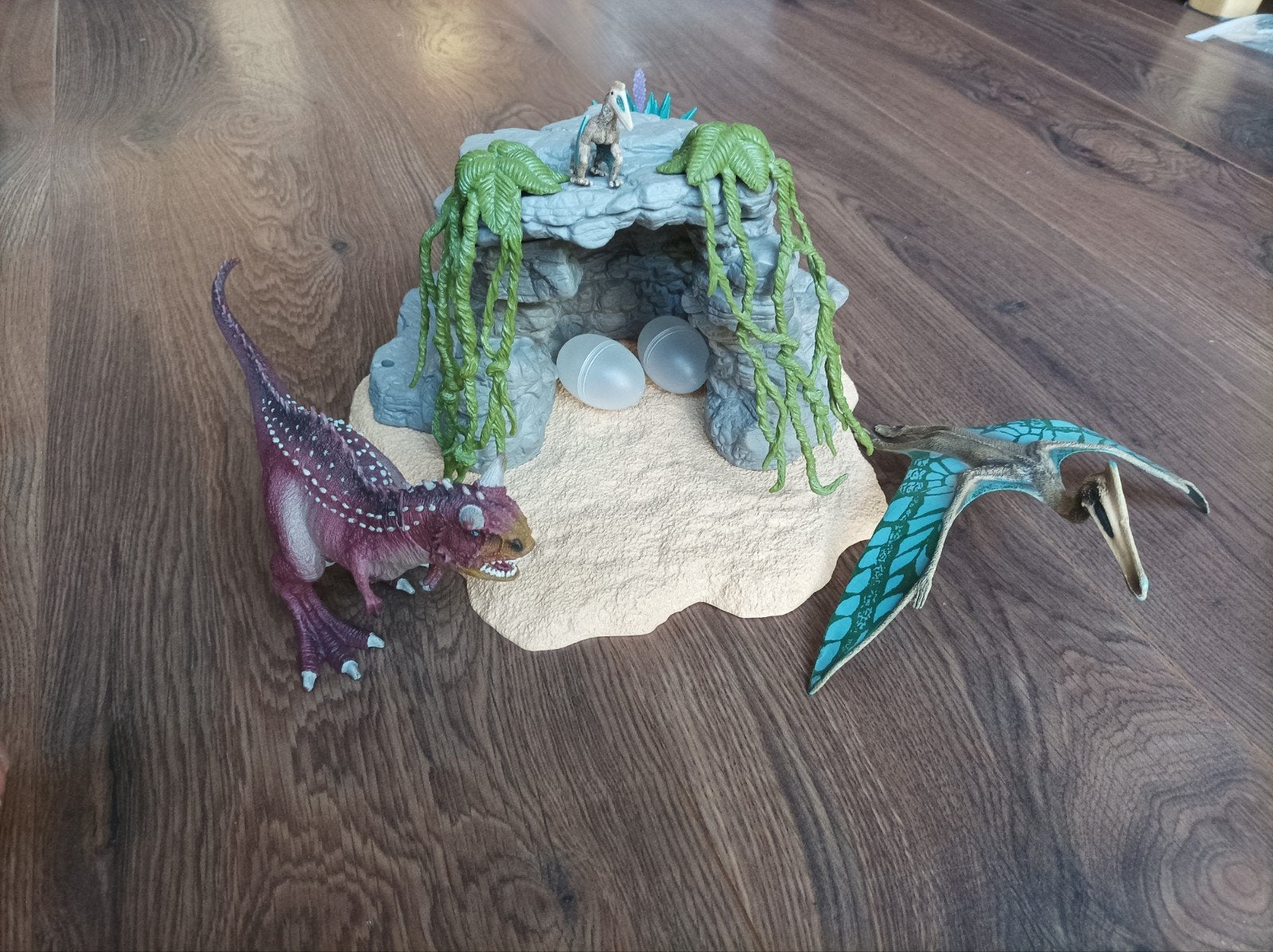 Schleich 42261 Dinosaurus grot met dinos en accessoires, Ophalen of Verzenden, Gebruikt