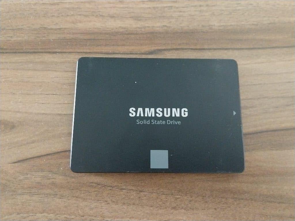 Samsung Evo 850 SSD 2.5inch 250GB, Computers en Software, Harde schijven, Ophalen, Intern, Gebruikt, Samsung SSD 850 EVO