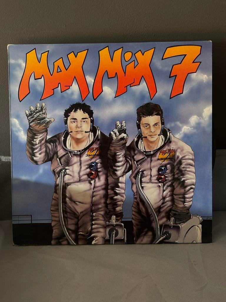 Max Mix 7 (1988) - Italo-Disco & Euro House Megamix LP, Ophalen of Verzenden, Zo goed als nieuw