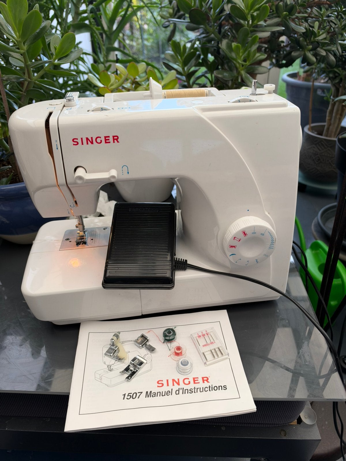 Naaimachine singer 1507, Hobby en Vrije tijd, Ophalen, Zo goed als nieuw, Naaimachine, Singer