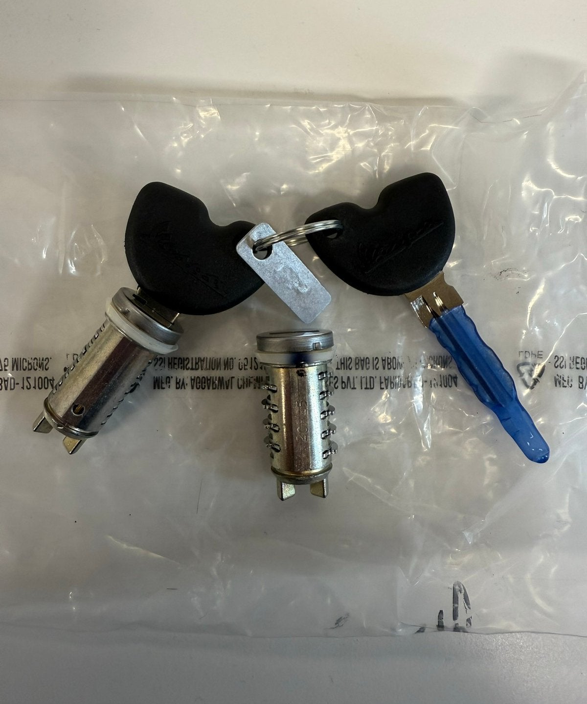 Vespa S/LX contact/buddy slot nieuw orgineel, Ophalen of Verzenden