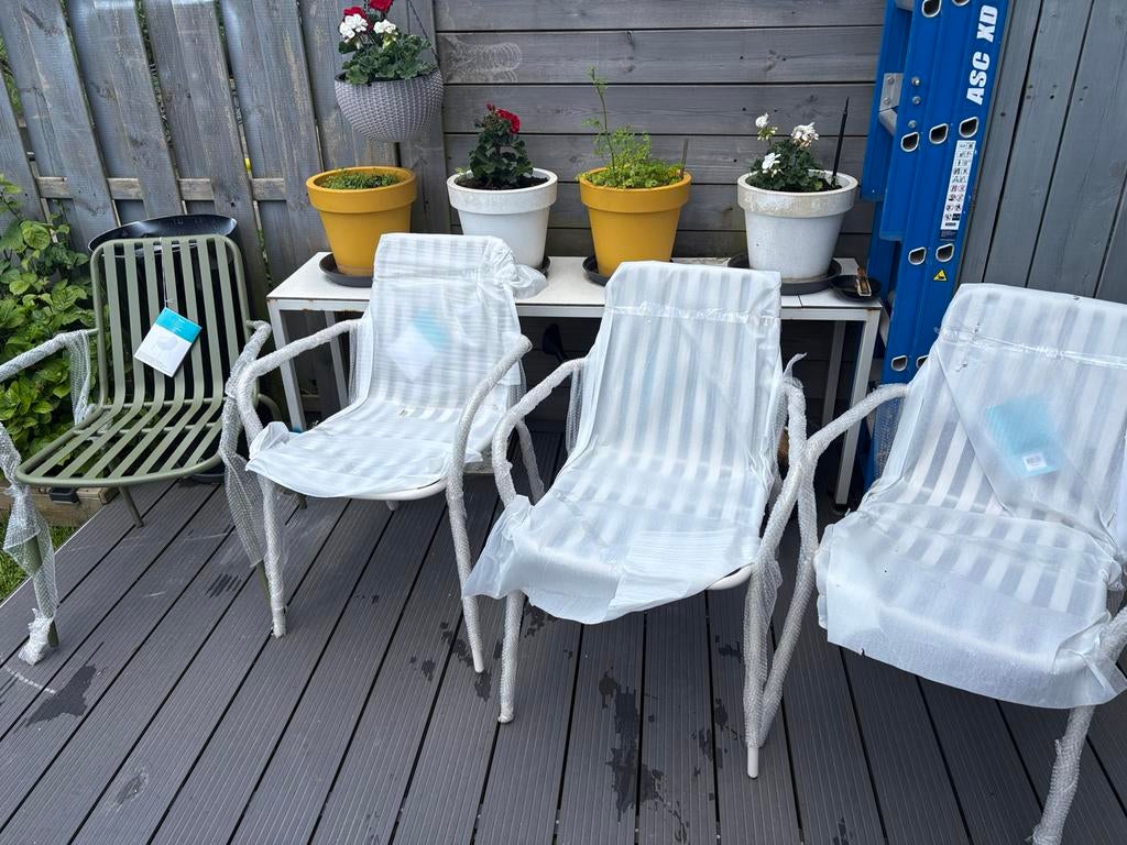 4 Nieuwe Tuinstoelen: 1 Groen, 3 Wit, Ophalen, Nieuw, Metaal