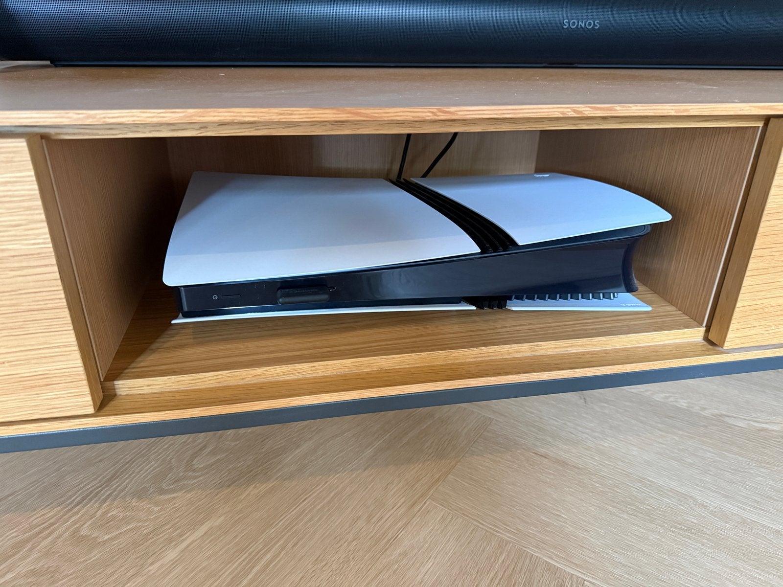 PlayStation 5 Pro met 2TB opslag en accessoire