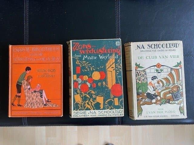4 jeugdboeken uit midden/begin vorige eeuw Zie omschrijving, Ophalen of Verzenden, Gelezen
