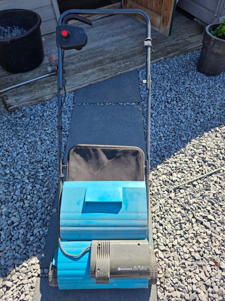 Verticuteermachine Gardena EVC 1000, Ophalen, Gebruikt, Elektrisch, GARDENA