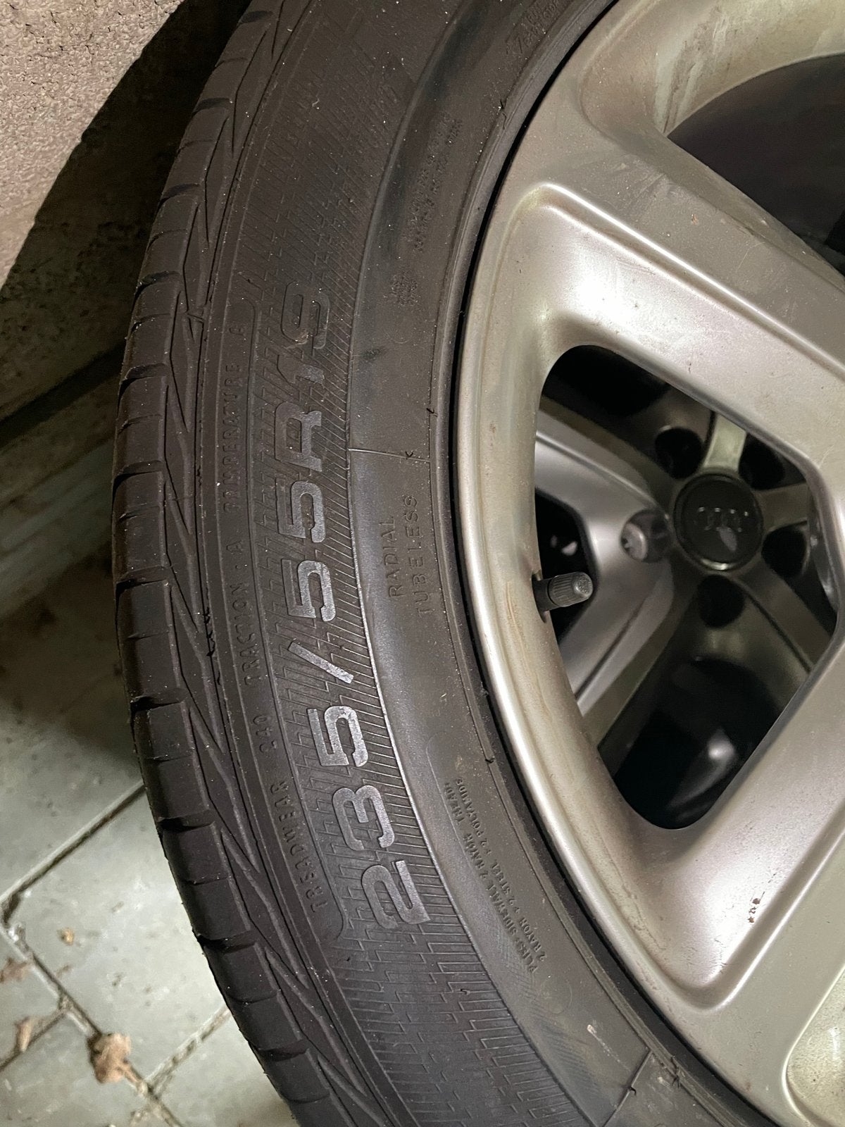 Audi Q5 Goodyear banden met velg, Ophalen, Banden en Velgen, 235 mm, Zomerbanden