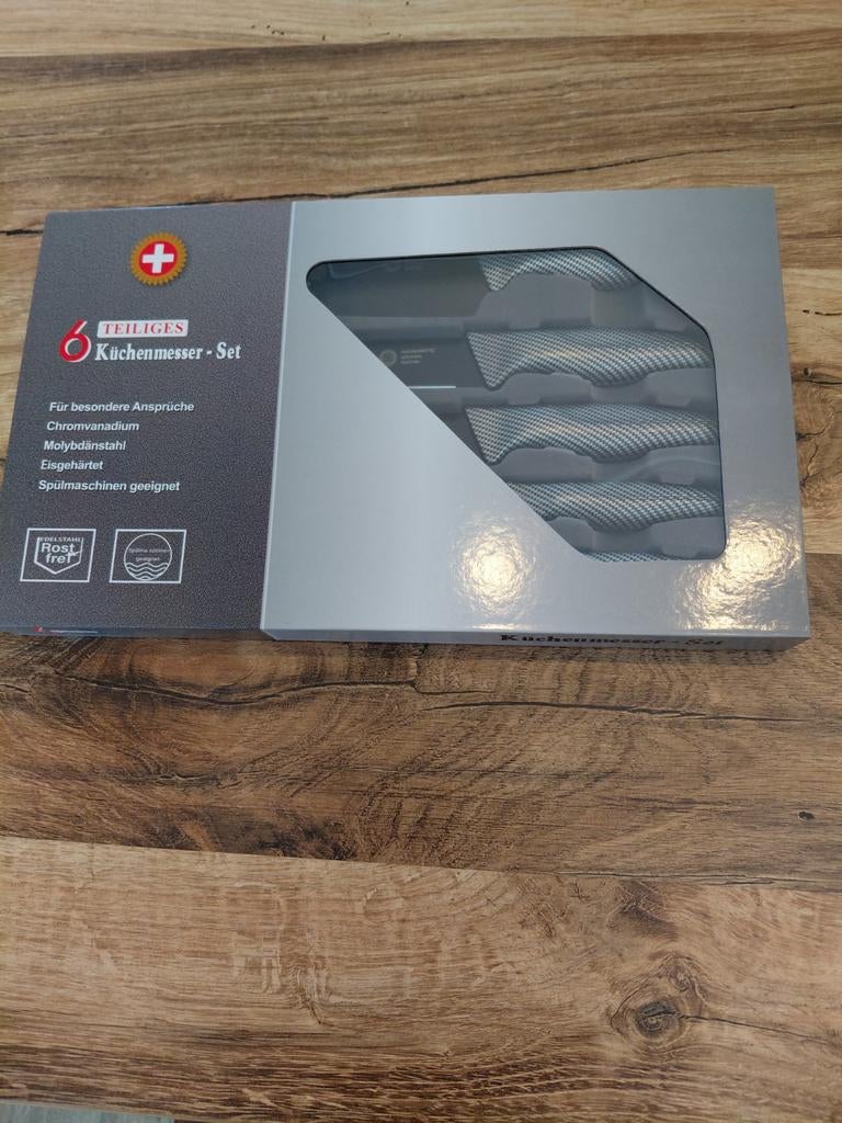 Nieuw een mooie messenset in een doos, Ophalen of Verzenden