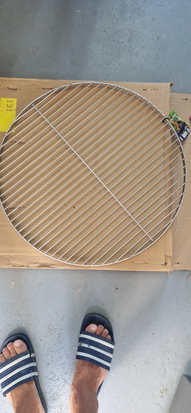 Nieuw RVS BBQ rooster rond 59cm met 3 ophanghaken, Ophalen of Verzenden, Nieuw, Cookking